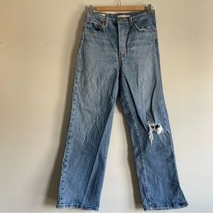 Levi’s Ribcage Straight sz. 29